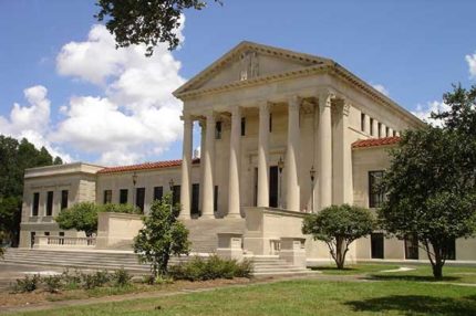 Louisiana State University (LSU) | США