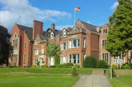 Школа-пансіон Abbotsholme School | Ростер, Англія