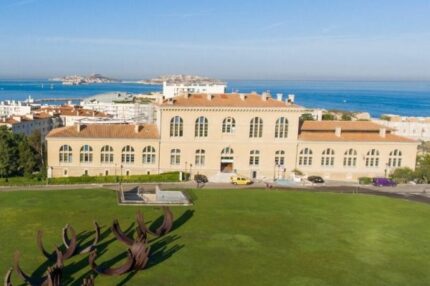 Університет у Провансі Aix Marseille Université